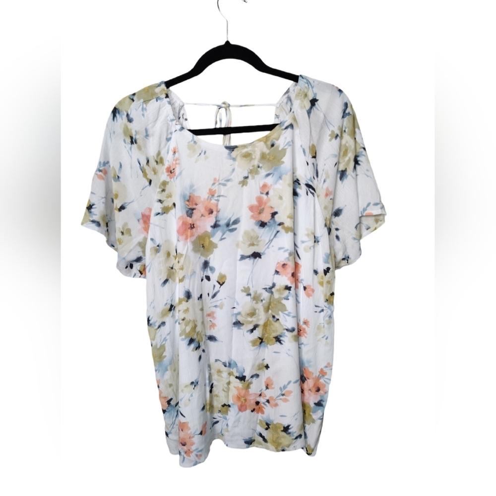 Papermoon Floral Blouse – Size 2X - Picture 2 of 9